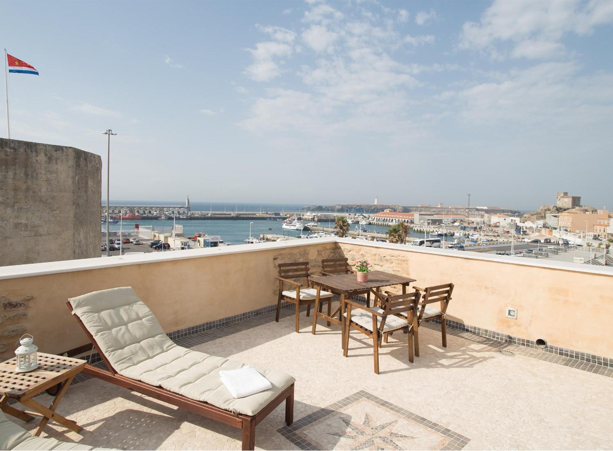 Puerta La Mar Apartment Tarifa Bilik gambar